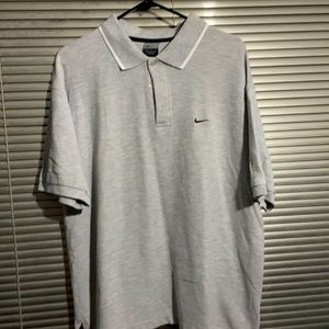 EARLY 2000’s NIKE POLO SHIRT